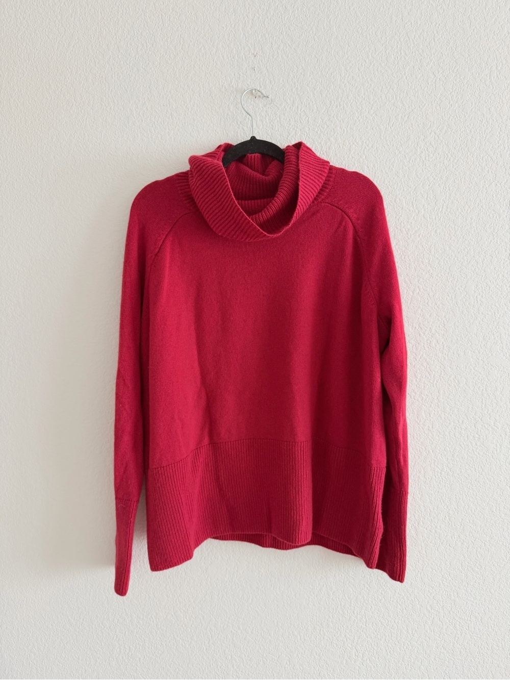 Athleta Alpine Turtleneck Red Cowl Neck Sweater Women’s Size Large